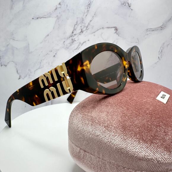 New MIU MIU Sunglasses Brown Tortoise Shell Oval Acetate Gold Logo Italy